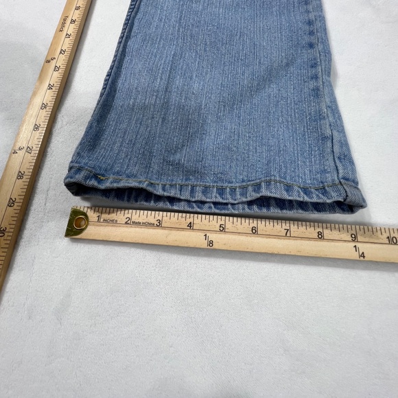 Levi's Women's Mid-Rise bootcut jeans misses size 12 short - Picture 7 of 16